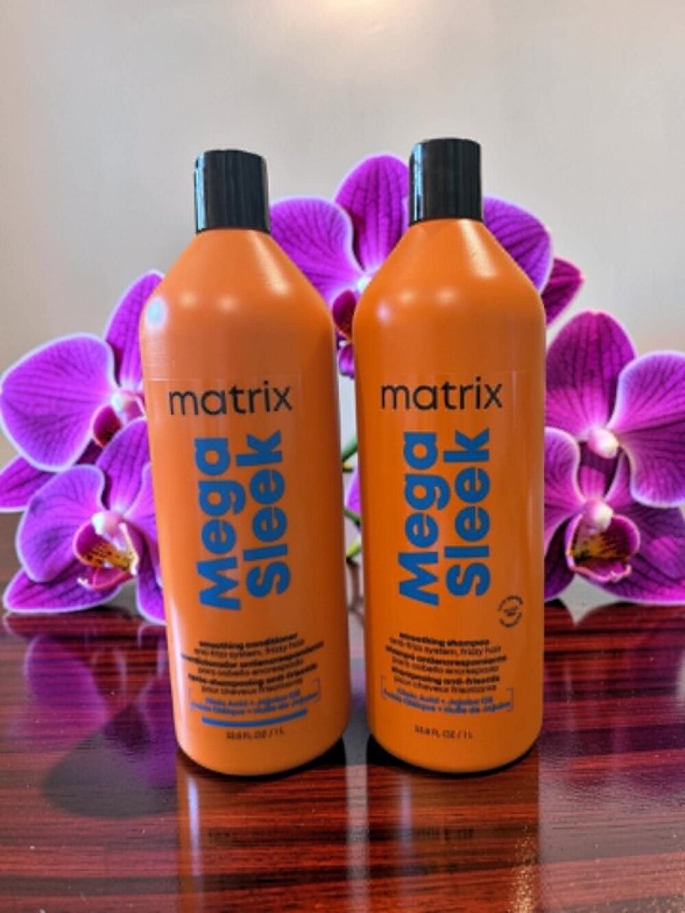 Matrix Total Results Mega Sleek Anti‑Frizz Shampoo & Conditioner  33.8 oz
